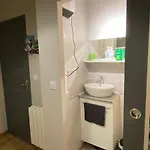 En Rez-de-chausse, De 21m 2 Apartment Beauvais