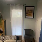 Apartment En Rez-de-chausse, De 21m 2 *