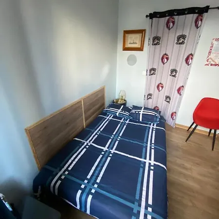 En Rez-de-chausse, De 21m 2 * Beauvais