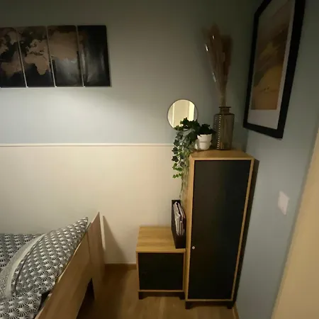 Appartement En Rez-de-chausse, De 21m 2 Beauvais